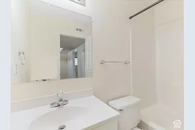 1276 E Ridge Meadow Ln #7T, Cottonwood Heights, UT 84047 - Photo 13