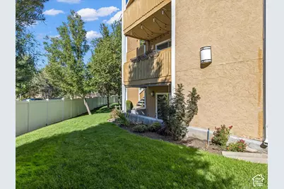 1276 E Ridge Meadow Ln #7T, Cottonwood Heights, UT 84047 - Photo 19