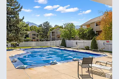 1276 E Ridge Meadow Ln #7T, Cottonwood Heights, UT 84047 - Photo 21