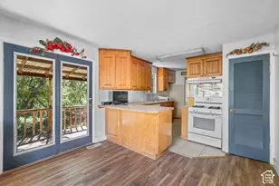 1731 Valley View Dr, Layton, UT 84040 - Photo 7