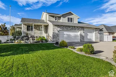 1106 W 2700 S, Syracuse, UT 84075 - Photo 1