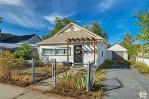 245 N 4th St, Tooele, UT 84074 - Photo 3