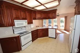 1140 Windsor Dr, River Heights, UT 84321 - Photo 27