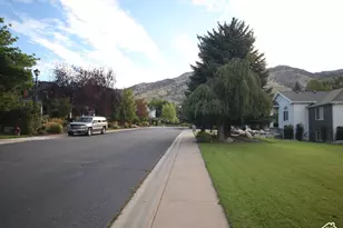 1140 Windsor Dr, River Heights, UT 84321 - Photo 5