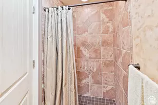 669 W Ogden Dr, Richfield, UT 84701 - Photo 11