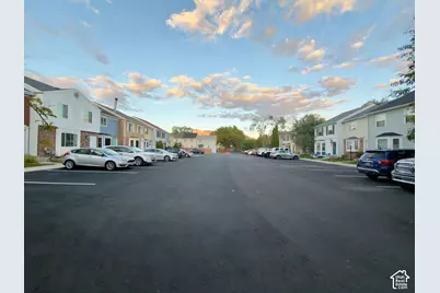 430 N 470 W #30, Lehi, UT 84043 - Photo 37
