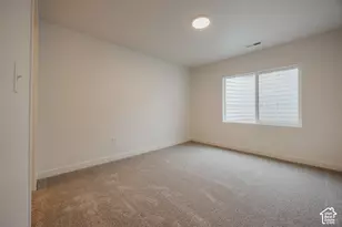 5233 S Paramount Dr, Riverdale, UT 84405 - Photo 31