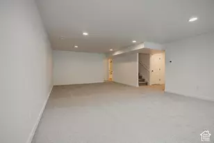 5233 S Paramount Dr, Riverdale, UT 84405 - Photo 29