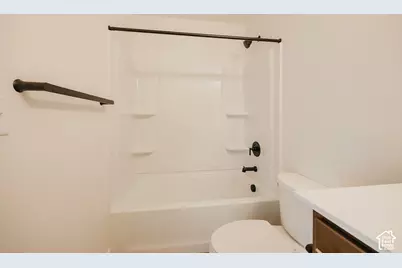 5233 S Paramount Dr, Riverdale, UT 84405 - Photo 21