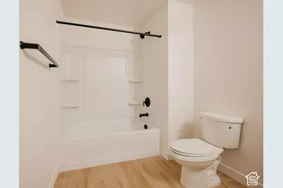 5233 S Paramount Dr, Riverdale, UT 84405 - Photo 33