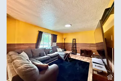 240 W 350 N, Vernal, UT 84078 - Photo 7