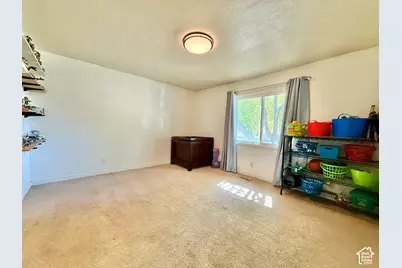 240 W 350 N, Vernal, UT 84078 - Photo 11