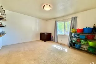 240 W 350 N, Vernal, UT 84078 - Photo 11