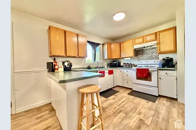 240 W 350 N, Vernal, UT 84078 - Photo 3