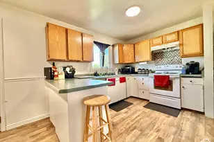 240 W 350 N, Vernal, UT 84078 - Photo 3