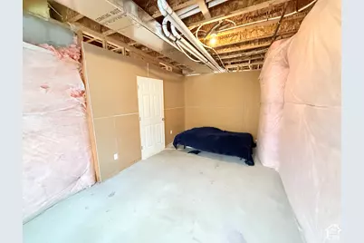 5068 W Bear Trap Dr, South Jordan, UT 84009 - Photo 33