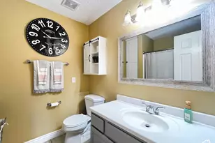 10564 S Weeping Willow Dr, Sandy, UT 84092 - Photo 21