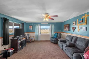 2098 N Droubay Rd, Tooele, UT 84074 - Photo 5