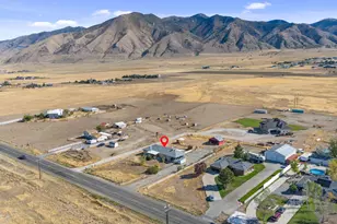 2098 N Droubay Rd, Tooele, UT 84074 - Photo 31