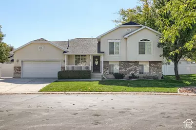 29 E Redwing Ct N, Saratoga Springs, UT 84045 - Photo 1