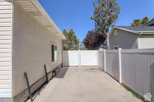 29 E Redwing Ct N, Saratoga Springs, UT 84045 - Photo 33