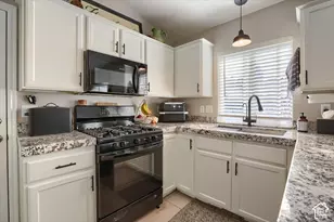 29 E Redwing Ct N, Saratoga Springs, UT 84045 - Photo 11