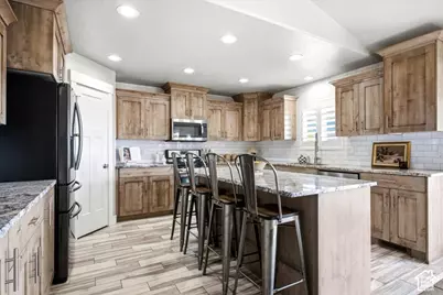 507 E 3725 N, North Ogden, UT 84414 - Photo 13