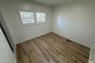 684 W Fleetwood Dr S, Tooele, UT 84074 - Photo 5