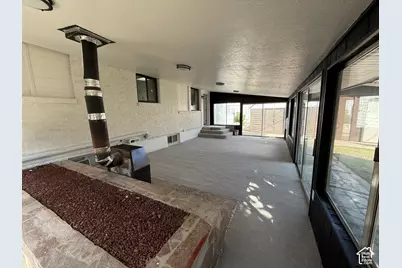 5058 S 550 W, Washington Terrace, UT 84405 - Photo 11