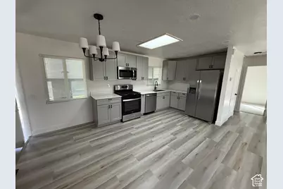 5058 S 550 W, Washington Terrace, UT 84405 - Photo 3
