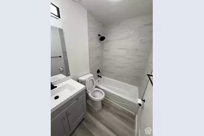 5058 S 550 W, Washington Terrace, UT 84405 - Photo 9