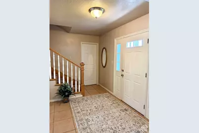 822 E Skylark Dr, Spanish Fork, UT 84660 - Photo 5