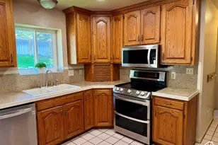 822 E Skylark Dr, Spanish Fork, UT 84660 - Photo 17