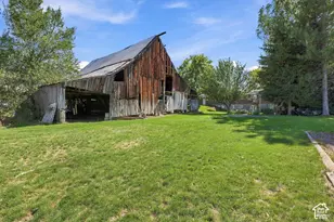 77 E 200 N, Mona, UT 84645 - Photo 49