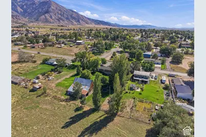 77 E 200 N, Mona, UT 84645 - Photo 53