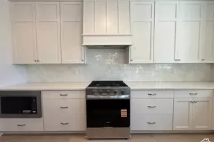 6377 S Larry Way, South Weber, UT 84405 - Photo 3