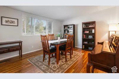 1619 N Davis W, Layton, UT 84041 - Photo 5