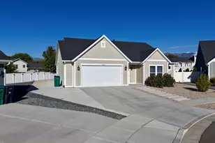 3068 W 4475 S, Roy, UT 84067 - Photo 3