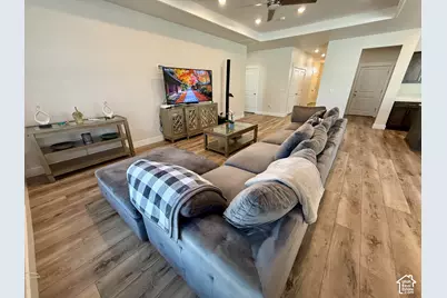 3068 W 4475 S, Roy, UT 84067 - Photo 9