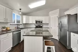 3651 W 1125 N, Layton, UT 84041 - Photo 3