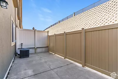 1809 E Whitetail Dr, Layton, UT 84040 - Photo 27