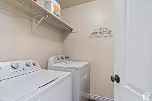 1809 E Whitetail Dr, Layton, UT 84040 - Photo 25