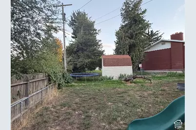 5550 S 1175 W, Riverdale, UT 84405 - Photo 17