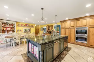 8415 S Red River Rd, Sandy, UT 84093 - Photo 17