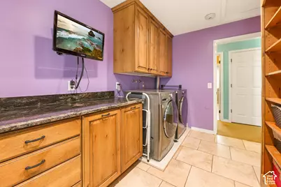 8415 S Red River Rd, Sandy, UT 84093 - Photo 47