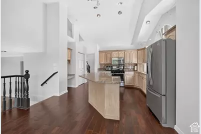 943 Meadowlark Ln, West Bountiful, UT 84087 - Photo 11