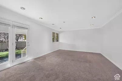 943 Meadowlark Ln, West Bountiful, UT 84087 - Photo 5