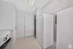943 Meadowlark Ln, West Bountiful, UT 84087 - Photo 31