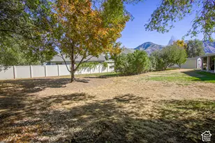492 W Indian Camp Rd, Ogden, UT 84404 - Photo 25