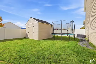 698 E 600 S, Hyrum, UT 84319 - Photo 29
